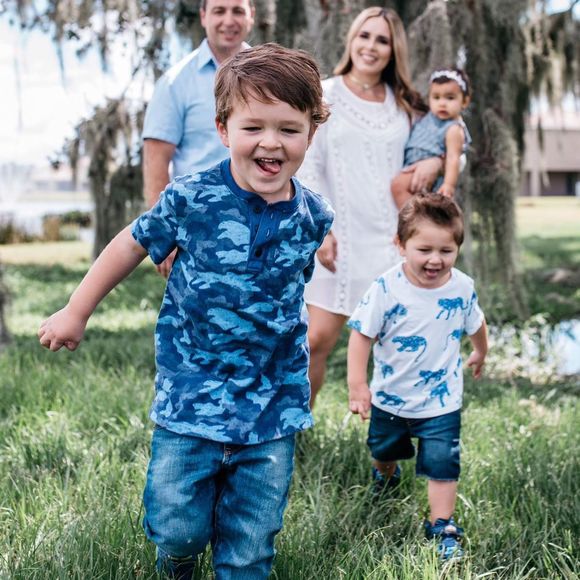 Meet your Posher, Danielle - Picture 1 of 1